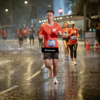 Runner Photo 7804696