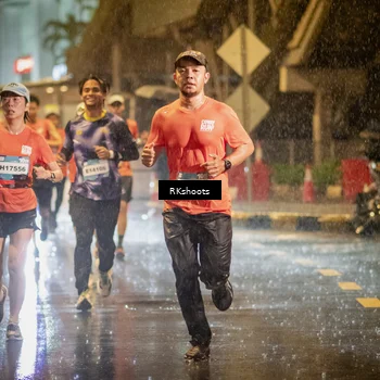 Runner Photo 7804704