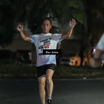 Runner Photo 7804705
