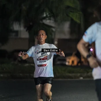 Runner Photo 7804709