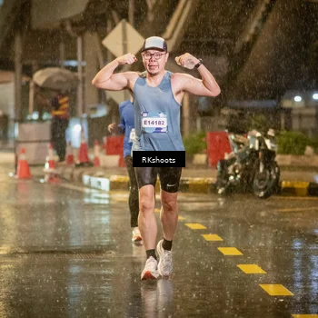 Runner Photo 7804745