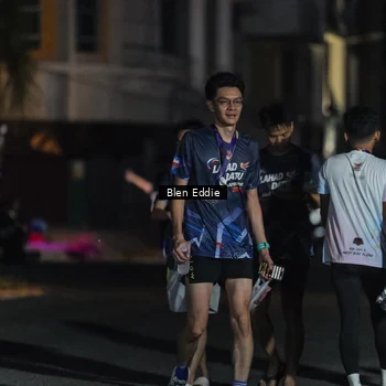 Runner Photo 7804763