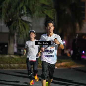Runner Photo 7804782