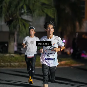 Runner Photo 7804789