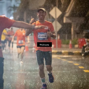 Runner Photo 7804794