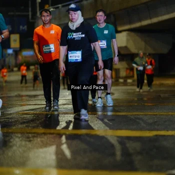 Runner Photo 7804864