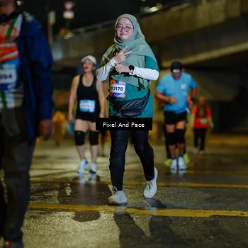 Runner Photo 7804873
