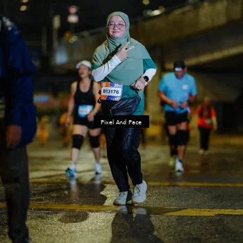 Runner Photo 7804887
