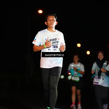 Runner Photo 7804889