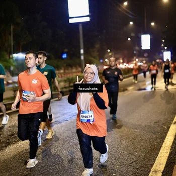 Runner Photo 7804909