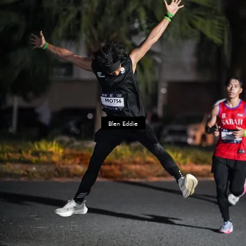 Runner Photo 7804945