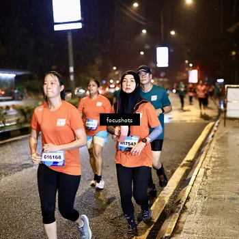 Runner Photo 7805027