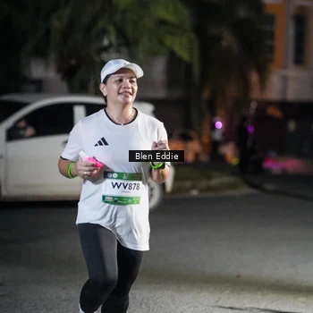 Runner Photo 7805039