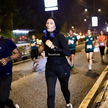 Runner Photo 7805051