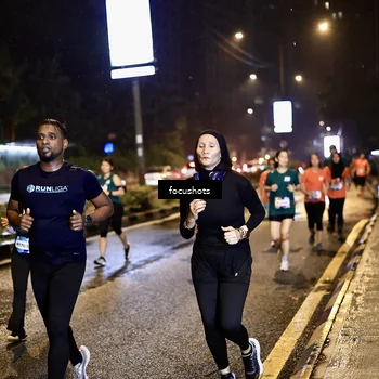 Runner Photo 7805065