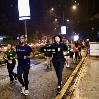 Runner Photo 7805069