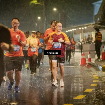 Runner Photo 7805094