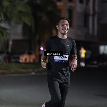 Runner Photo 7805104