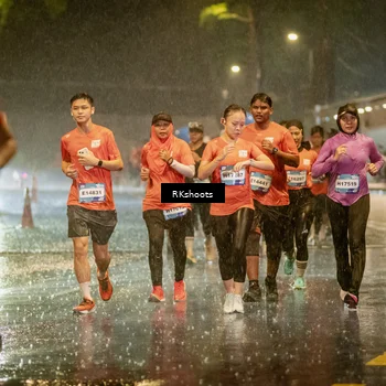 Runner Photo 7805111