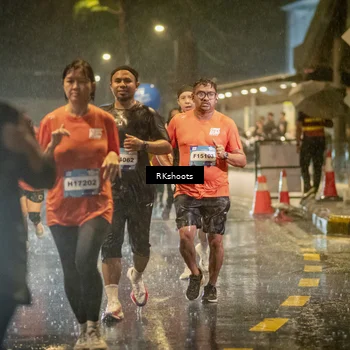 Runner Photo 7805132
