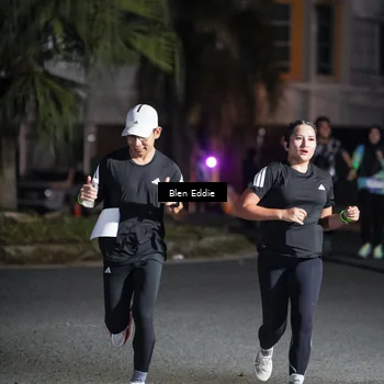 Runner Photo 7805184