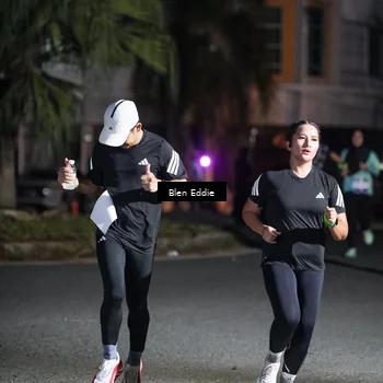 Runner Photo 7805216
