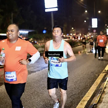 Runner Photo 7805234