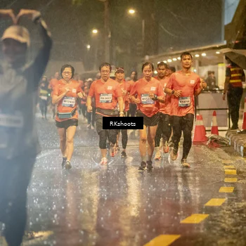 Runner Photo 7805249