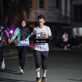 Runner Photo 7805259
