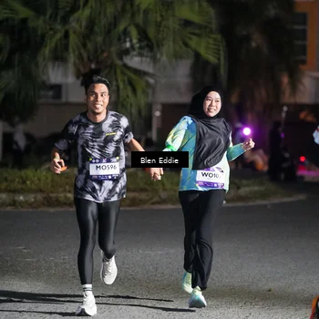 Runner Photo 7805260
