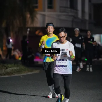 Runner Photo 7805262