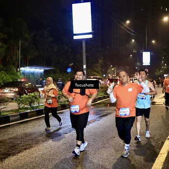 Runner Photo 7805264