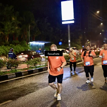 Runner Photo 7805265