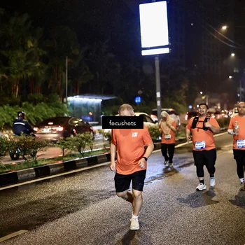 Runner Photo 7805267