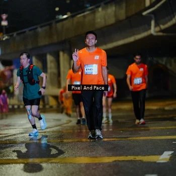 Runner Photo 7805305