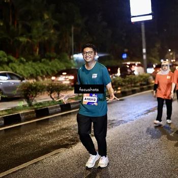 Runner Photo 7805307