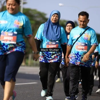 Runner Photo 7805319