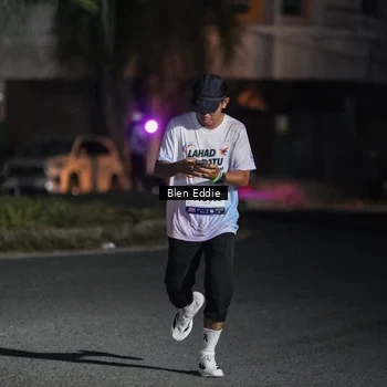 Runner Photo 7805322