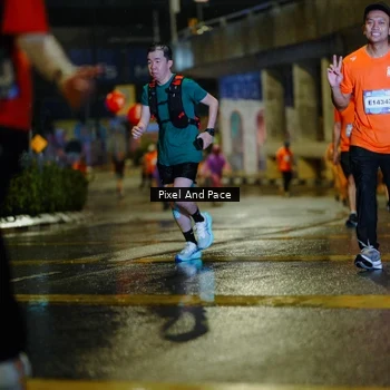 Runner Photo 7805335