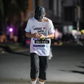 Runner Photo 7805343