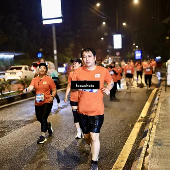 Runner Photo 7805344