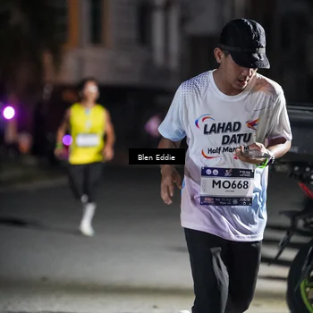 Runner Photo 7805363