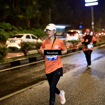 Runner Photo 7805392