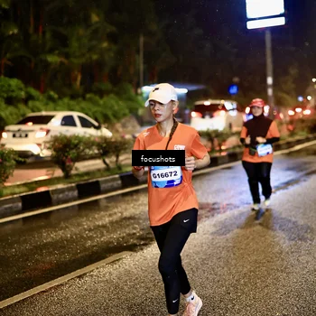 Runner Photo 7805416