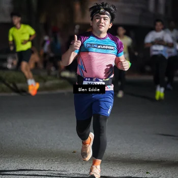 Runner Photo 7805430
