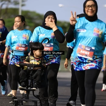 Runner Photo 7805451