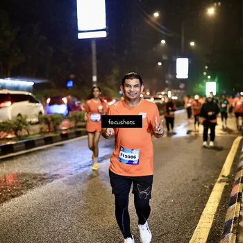 Runner Photo 7805464
