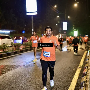 Runner Photo 7805474