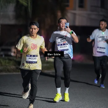 Runner Photo 7805484