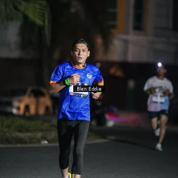 Runner Photo 7805551